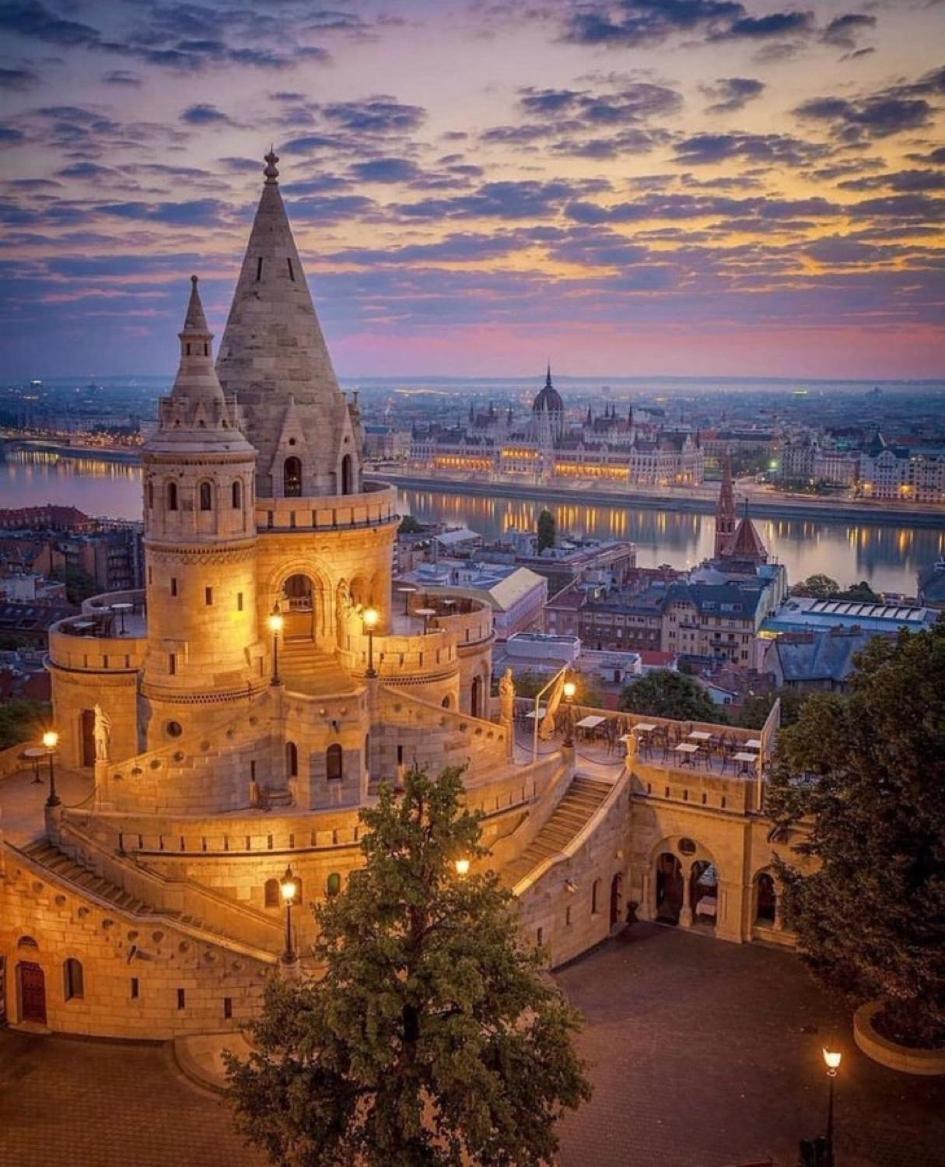 U Home Central Budapest Luaran gambar